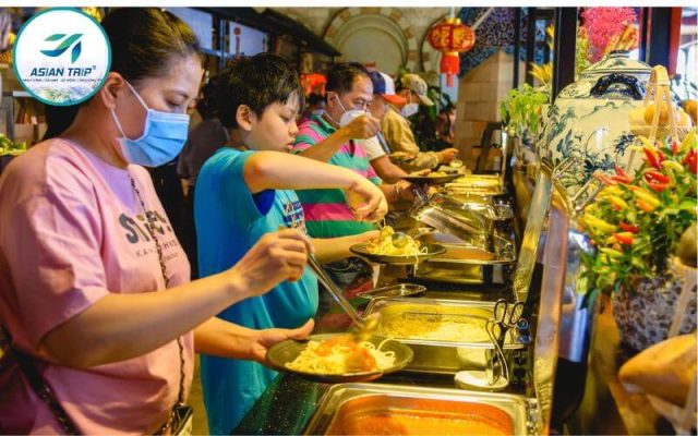 Đỉnh Vân Sơn: Buffet Năm Châu Có Gì? 7 dinh van son buffet nam chau co gi 3
