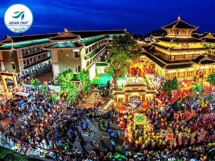 Miếu Bà Chúa Xứ Núi Sam: Điểm Đến Tâm Linh Miền Tây 13 tour chau doc 1 5